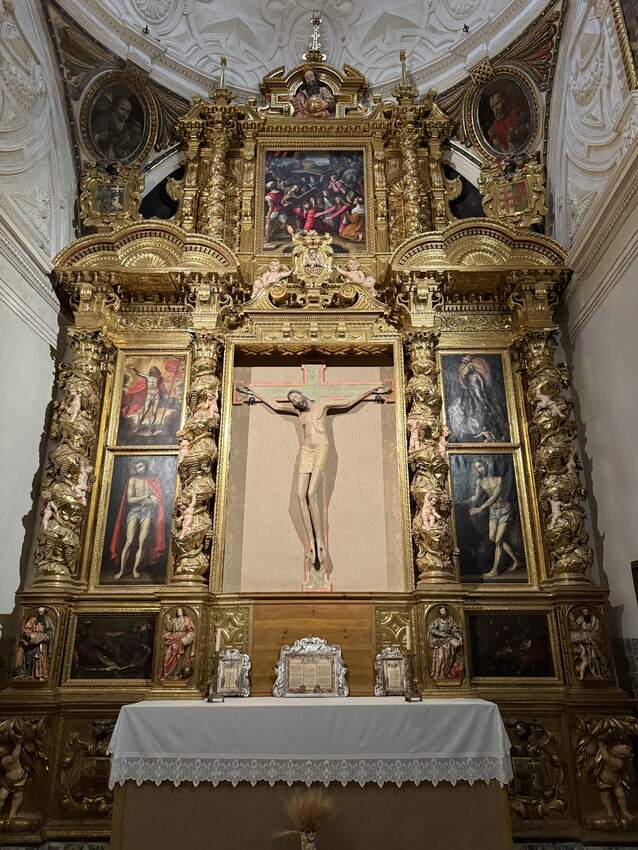 cristo románico alquezar